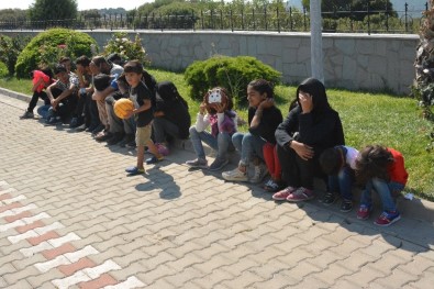 Çanakkale'de 48 Mülteci Yakalandı