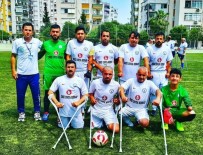 GENETİK HASTALIKLAR - Dünya Barış Günü'nde Tarihi Taşköprü'de Futbol Müsabakası