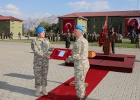 İDRIS AKBıYıK - Hakkari'de Sancak Devir Teslim Töreni