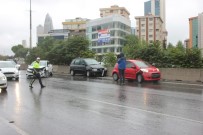 (Özel) E-5'Te Yağmur Kazası Açıklaması 6 Araç Birbirine Girdi