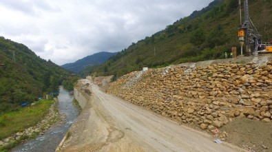 Öztürk Açıklaması'eğribel Tüneli'nin İkmal İnşaat İhalesi Eylül Sonunda Yapılacak'