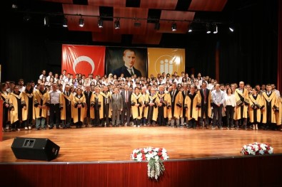 Tıp Fakültesinde Beyaz Önlük Heyecanı Başladı