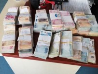 KUZEY KıBRıS TÜRK CUMHURIYETI - Yasa Dışı Bahis Operasyonunda 500 Bin Lira Ele Geçirildi