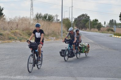 Fransa'dan Tandem Bisikletle Türkiye'ye Geldiler