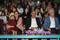 MEHMET YELOĞLU - Hatay'ın Yayladağı İlçesinde Vatandaşlar Bülent Serttaş Konseriyle Coştular
