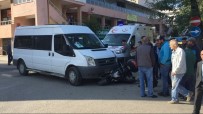 FEVZI ÇAKMAK - Panelvan İle Motosiklet Çarpıştı Açıklaması 1 Yaralı