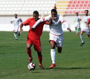 ÜMRANİYE BELEDİYESİ - TFF 1. Lig Açıklaması Cesar Grup Ümraniyespor Açıklaması 1 - Boluspor Açıklaması 1