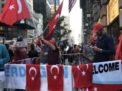 ABD'de Türkler Erdoğan'ı Bekliyor
