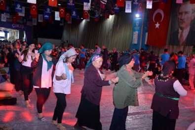 'Canlar' Sevgide Buluştu