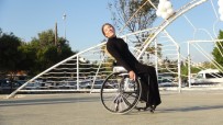 İSKENDERIYE - Türk Engelliler Çaldı, Rus Engelli Dans Etti