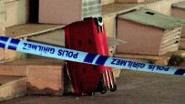 ÇAYKARA CADDESİ - Alkollü Kadının Polisevi Önüne Bıraktığı Bavul Emniyeti Harekete Geçirdi