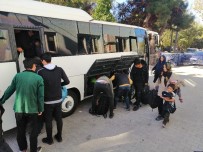 İNSAN KAÇAKÇISI - Ayvacık'ta 90 Mülteci Yakalandı
