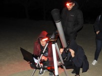 ELIF CANAN TUNCER - Gökyüzü Şenliği'nde Teleskopla Evrenin Derinliklerini İzlediler