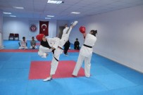 TEKVANDO - Tüm Rakiplerini 'Nakavt' Eden Tekvandocunun, Hedefi Dünya Şampiyonluğu