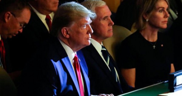 Trump'tan dikkat çeken ziyaret!