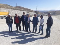 TENDÜREK DAĞI - Çaldıran-Doğubayazıt Karayolunda Çalışma