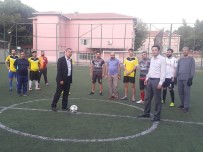 CELAL BAYAR - Kurumlar Arası Futbol Turnuvası Baklava Jestiyle Başladı