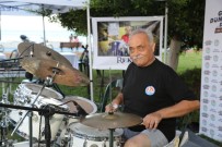 VAHAP SEÇER - Mersin'deki Bateristin Rekor Denemesi Yarım Kaldı