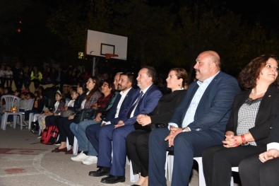 'Neşeli Günler' Adnan Menderes'te Gerçekleştirildi