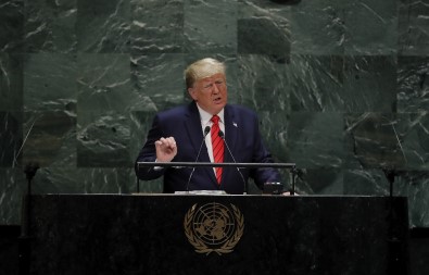 Trump  Açıklaması 'İran Halkı Yoksulluğu Azaltan Bir Hükümeti Hak Ediyor'