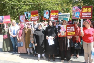 Adıyaman'daki Kadınlardan Diyarbakır'daki Annelere Destek