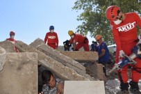 DOĞU ANADOLU - Bingöl'de 310 Personelle Gerçeği Aratmayan Deprem Tatbikatı