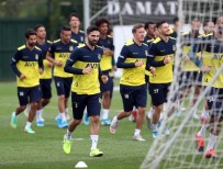 CAN BARTU - Fenerbahçe'de dev derbinin hazırlıkları sürüyor