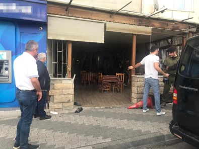 Maltepe'de Kahvehaneye Silahlı Saldırı Açıklaması 3 Yaralı