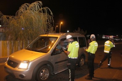 Nevşehir'de Alkollü Araç Kullanan 25 Kişinin Ehliyetine El Konuldu