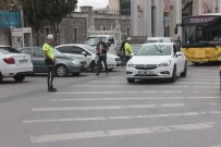 Trafikte Araçta Sigara İçen Sürücü Polise Yakalandı, 'Yakmadan Önce De Aklıma Gelmişti' Dedi
