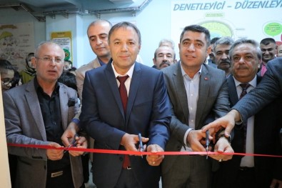 Türk Metal Sendikası Kayseri Şubesi Öğrencilerin Yüzünü Güldürdü