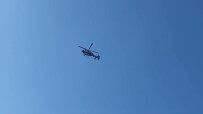 Avcılar'da Polis Helikopteri Hasar İncelemesi Yapıyor