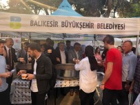 BALıKESIR ÜNIVERSITESI - Balıkesir Büyükşehir'den Üniversitelilere Aşure İkramı