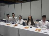 FARKINDALIK GÜNÜ - Japonya'da Türkiye'yi Temsil Ettiler