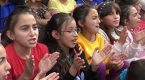 İZMIR DEVLET SENFONI ORKESTRASı - Karslı Çocuklardan Senfoni Konserine Yoğun İlgi