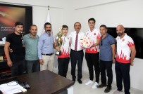 TEKVANDO - Kaymaz, Dereceye Giren Sporcuları Ağırladı