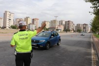 SIGARA YASAĞı - Kayseri'de 'Dumansız Araç' Denetimleri Başladı