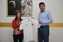 AVRUPA ŞAMPİYONU - Milli Halterci Kentli'den Başkan Özcan'a Ziyaret