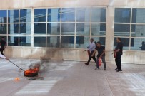 TATBIKAT - Siirt Devlet Hastanesinde Yangın Tatbikatı Gerçeği Aratmadı