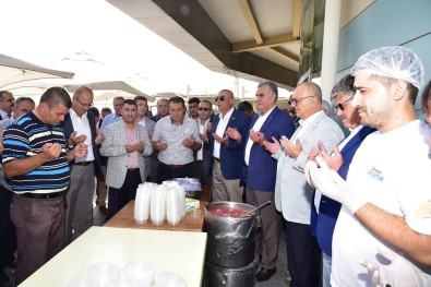 Toplu Taşıma Şoförlerinden Geleneksel Aşure Hayrı