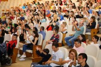 SES SANATÇISI - Tuna Kiremitçi'den müzik dinletisi