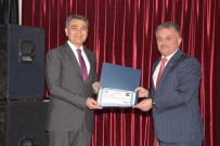 BALıKESIR ÜNIVERSITESI - Vali Yazıcı'dan Müdür Zeybek'e Veda Yemeği