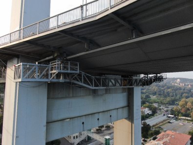 15 Temmuz Şehitler Köprüsü'nde Bakım Platformu Drone İle Görüntülendi