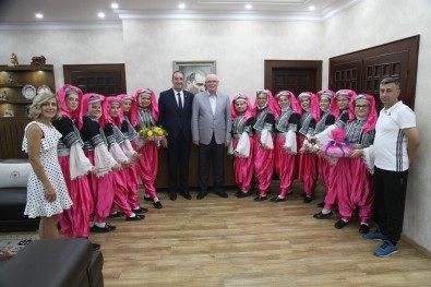 Ahmetbey Belediye Başkanı Mustafa Altıntaş'tan Kazım Kurt'a Ziyaret