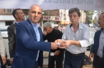 CUMA NAMAZI - Belediye Başkan Yardımcısı Gürses'ten Vatandaşa Aşure İkramı