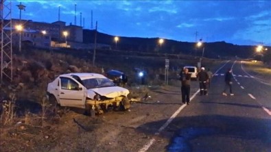 Çıldır'da Trafik Kazası Açıklaması 11 Yaralı