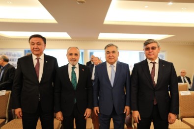 Cumhurbaşkanı Başdanışmanı Topçu, Türk İşbirliğinin Mimarı Kitabının Tanıtım Programına Katıldı