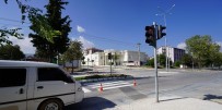 ISPARTA BELEDİYESİ - Kaza Kavşağına Sinyalizasyon Sistemi