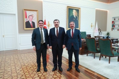 Rektör Karabulut, Sağlık Bakanı Fahrettin Koca'yı Ziyaret Etti