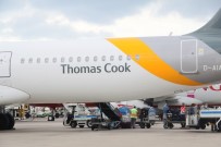 KRİZ MERKEZİ - Thomas Cook Misafiri 4 Bin 920 Turist Antalya'dan Ülkelerine Gönderildi
